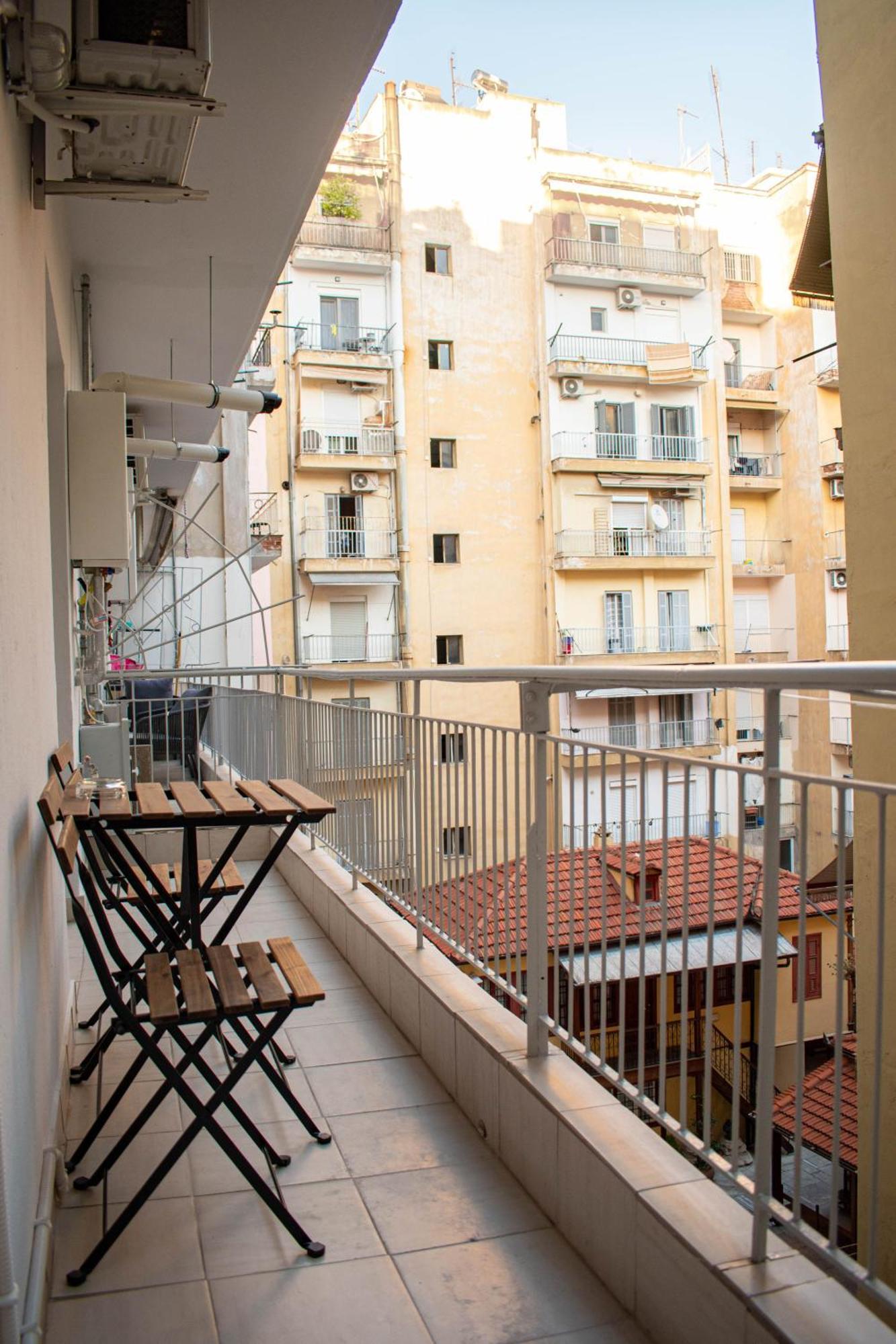 C.6 Ploumeria #City_Center Thessaloniki Buitenkant foto